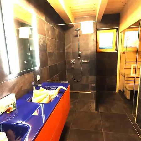 - L Feriehus Kaprun